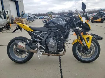 2024 Suzuki JS1EM13B6R7102754