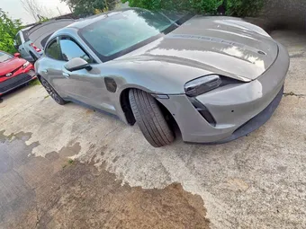 2021 Porsche Taycan WP0AA2Y10MSA16481