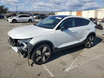2023 Volvo C40 Recharge YV4ED3GM8P2026121