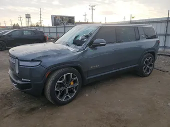 2023 Rivian R1S 7PDSGABL9PN006743