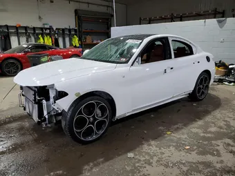 2022 Alfa Romeo Giulia ZARFANBN9N7652729