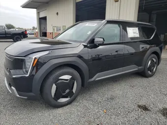 2024 Kia EV9 KNDAFFS58R6035815