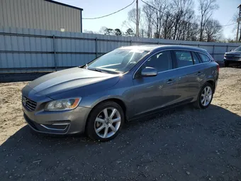 2017 Volvo V60 YV140MEKXH1350481