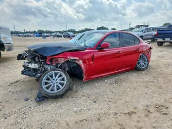 2023 Alfa Romeo ZARFAMAN1P7670527
