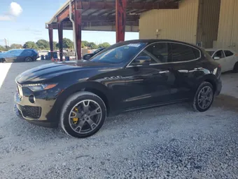 2017 Maserati Levante ZN661XUA2HX255298