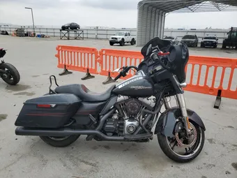 2015 Harley-Davidson FL 1HD1KRM12FB617210