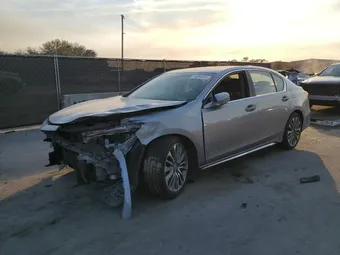 2018 Acura RLX JH4KC1F52JC000704