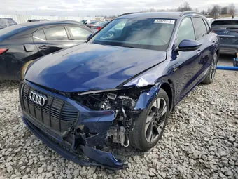 2022 Audi e-tron WA1AAAGE0NB023700