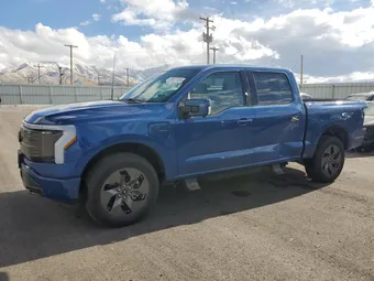 2022 Ford F-150 Lightning 1FT6W1EV4NWG01046