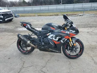 2022 Suzuki GSXR1000 JS1DM11H0N7100186