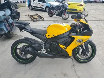 2022 Suzuki GSXR750 JS1GR7MA4N7100689