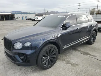 2023 Bentley Bentayga SJAHT2ZV6PC019747