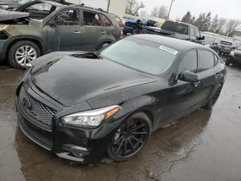 2018 Infiniti Q70 JN1BY1PR4JM370490