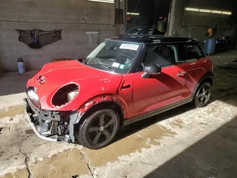 2022 Mini Hardtop WMW13DJ0XN2S08025