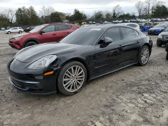 2018 Porsche Panamera WP0AA2A7XJL100972