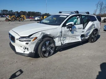 2023 Volvo V60 YV4L12WZ4P2111268