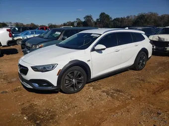 2019 Buick Regal W04GV8SXXK1073747