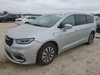 2022 Chrysler Pacifica Hybrid 2C4RC1L77NR164193
