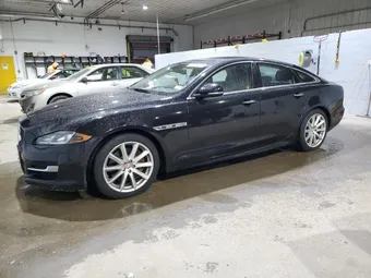 2016 Jaguar XJ-Series SAJWJ1CDXG8V99210