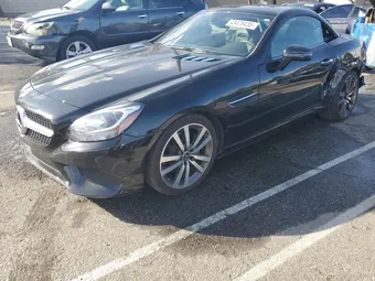 2019 Mercedes-Benz SLC WDDPK3JA9KF159302