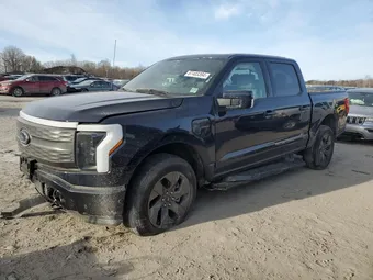 2022 Ford F-150 Lightning 1FT6W1EV4NWG14427
