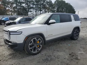 2023 Rivian R1S 7PDSGABL9PN000392