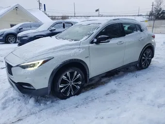 2018 Infiniti QX30 SJKCH5CR8JA042499