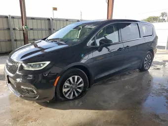 2023 Chrysler Pacifica Hybrid 2C4RC1L77PR579730