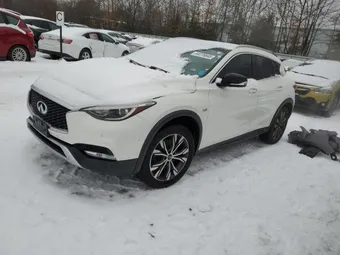 2017 Infiniti QX30 SJKCH5CR0HA024430