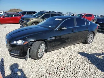 2017 Jaguar XF SAJBD4BV1HCY38563
