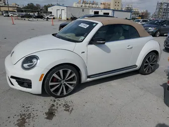 2014 Volkswagen Beetle 3VW7S7AT5EM815435