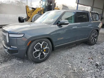 2023 Rivian R1S 7PDSGABL9PN022280