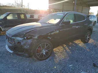 2017 Maserati Levante ZN661XUL7HX245206