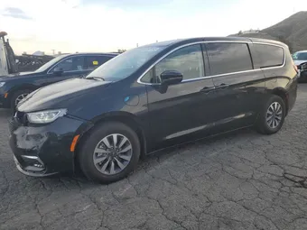 2023 Chrysler Pacifica Hybrid 2C4RC1L72PR541337