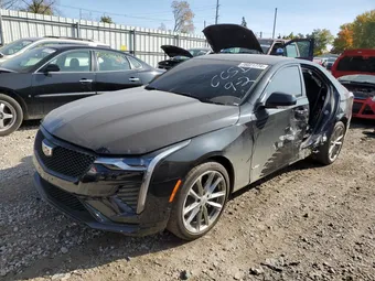 2021 Cadillac CT4 1G6DH5RL4M0119585