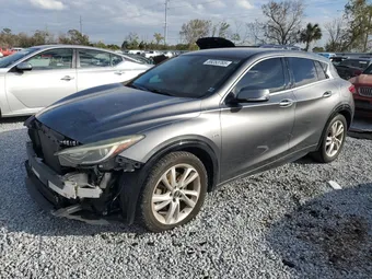 2018 Infiniti QX30 SJKCH5CP4JA004508