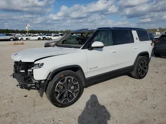 2023 Rivian R1S 7PDSGBBA3PN017791