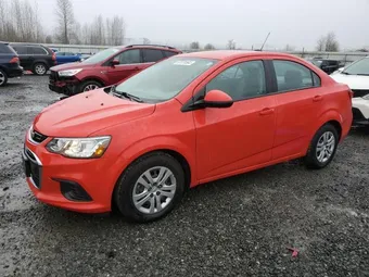 2018 Chevrolet Sonic 1G1JB5SG9J4123126