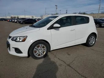 2018 Chevrolet Sonic 1G1JG6SH8J4108195