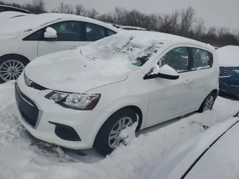 2019 Chevrolet Sonic 1G1JG6SB3K4111597