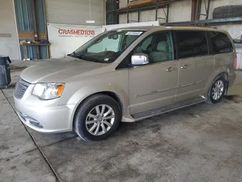2015 Chrysler Town & Country 2C4RC1GGXFR743500
