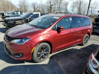 2020 Chrysler Pacifica Hybrid 2C4RC1N78LR277788