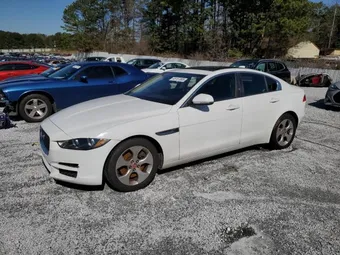 2017 Jaguar XE SAJAR4BG7HA960239