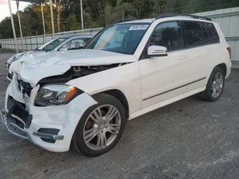 2015 Mercedes-Benz GLK-Class WDCGG5HB8FG435338