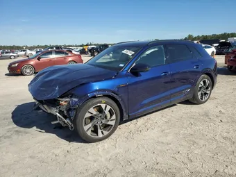 2022 Audi e-tron WA1AAAGE1NB033863