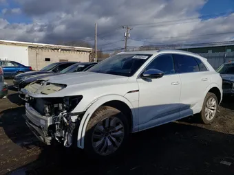 2022 Audi e-tron WA1ACBGE3NB039535