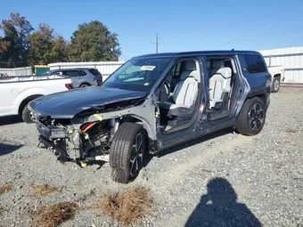 2023 Rivian R1S 7PDSGABA2PN011426