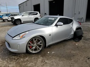 2017 Nissan Z JN1AZ4EHXHM951538