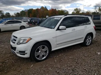 2015 Mercedes-Benz GLK-Class WDCGG5HB9FG374873