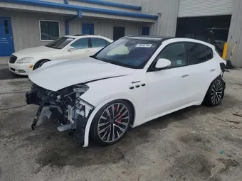 2023 Maserati Grecale ZN682AVM1P7410563
